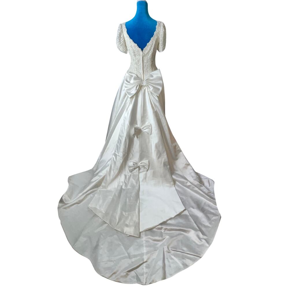 Vintage 1990's Mori Lee Wedding Dress - Removable Cathedral Train - Lace Bodice